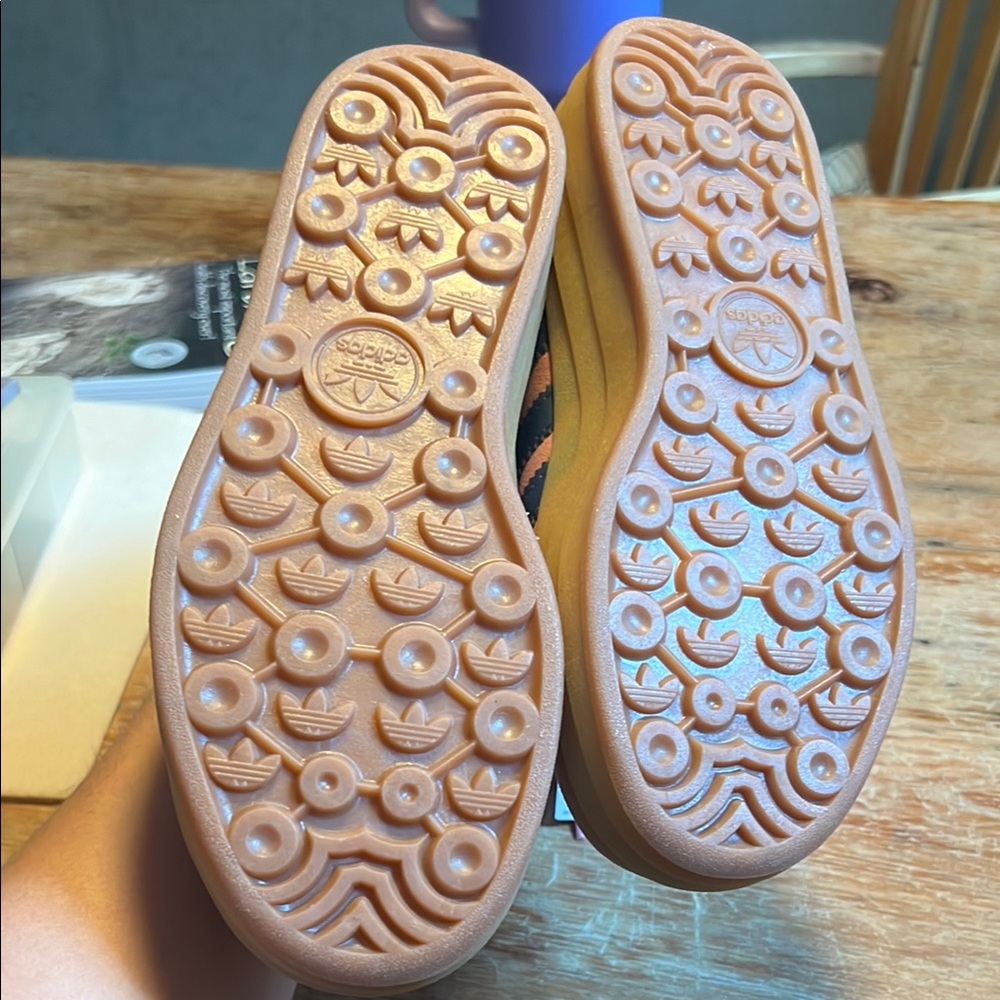 Adidas Pink and Navy Gazelle Sneakers - Picture 3 of 11